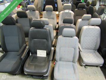 20x Stoel en 20x bank vw volkswagen transporter t5 en t6 beschikbaar voor biedingen