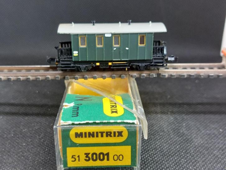 Minitrix 3001 - Lokaalbaan Gepäckwagen PPostL (13283), Hobby en Vrije tijd, Modeltreinen | N-Spoor, Gebruikt, Wagon, Gelijkstroom