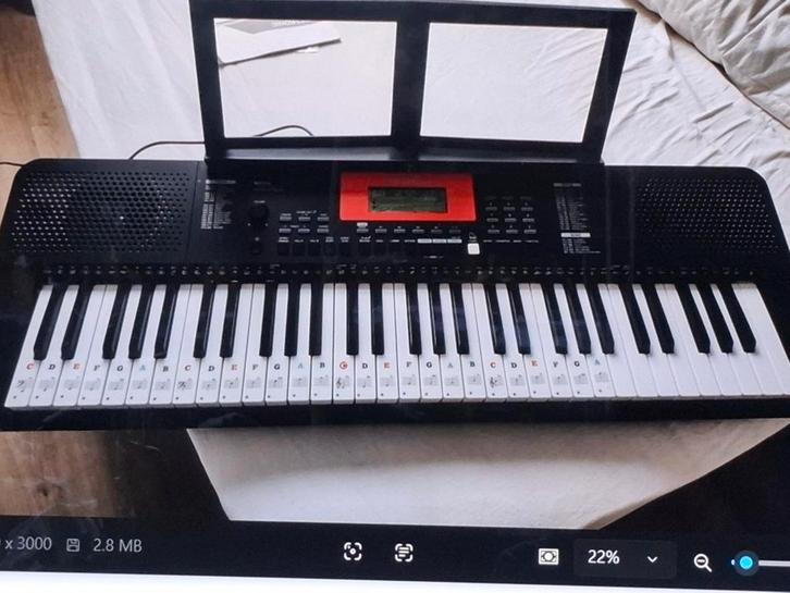 Keyboard met lichtgevende toetsen, Muziek en Instrumenten, Keyboards, Zo goed als nieuw, Overige aantallen, Overige merken, Ophalen of Verzenden