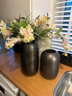 2 PTMD vazen met bloemen, Huis en Inrichting, Ophalen, Zo goed als nieuw, Minder dan 50 cm
