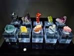10 geweldige kleurrijke thumbnails mineralen op acryl, Ophalen of Verzenden, Mineraal