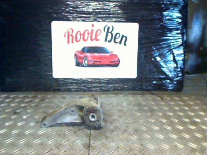 Versnellingsbak Steun van een Opel Tigra, Auto-onderdelen, Ophanging en Onderstel, Opel, Gebruikt, 3 maanden garantie, Ophalen of Verzenden