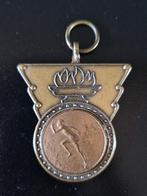 Medaille Sportdag 21-5-1967 Warmond, Postzegels en Munten, Penningen en Medailles, Ophalen of Verzenden