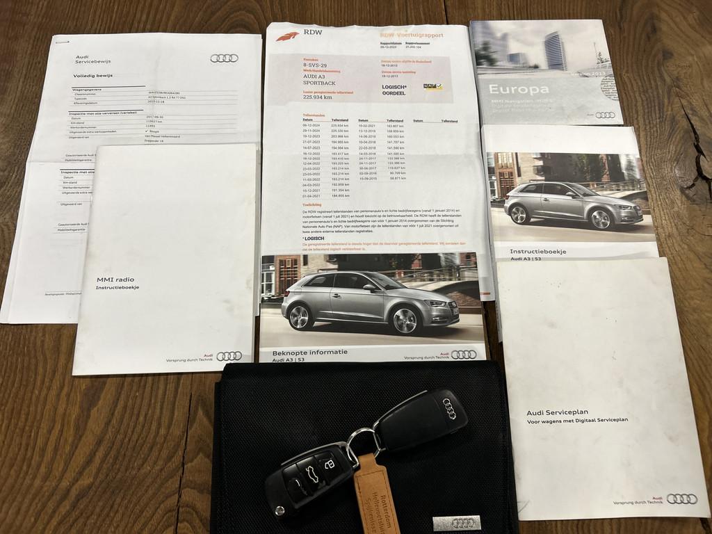 Audi A3 Sportback 1.2 TFSI Ambition Pro Automaat RS3 Uitgevo, Auto's, Euro 5, Start-stop-systeem, Gebruikt, Zwart