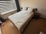Bed compleet met nachtkastjes, commode, spiegel en matras, Huis en Inrichting, Slaapkamer | Complete slaapkamers, Ophalen, Zo goed als nieuw