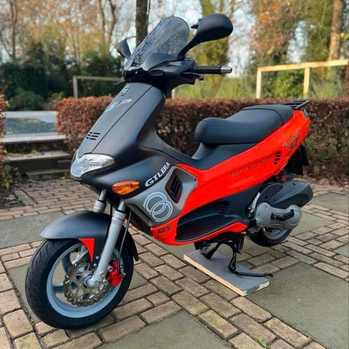 Gilera Runner Fluo Rosso Vers, Fietsen en Brommers, Scooters | Piaggio, Zo goed als nieuw, Overige modellen, Ophalen