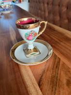 Vintage kopjes en schotels –unieke verzameling van oma 11/58, Ophalen