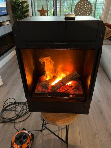 Nieuwe Dimplex Engine 68-400 Opti-myst - elektrische haard beschikbaar voor biedingen