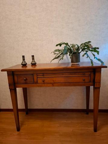 Kersenhouten side table met lades beschikbaar voor biedingen