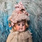 Antiek apart roze poppen pop hoedje hoed kant boudoir baby, Ophalen of Verzenden