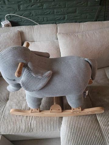 Hobbel Olifant van Strok Nordic Design beschikbaar voor biedingen