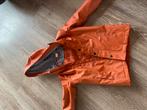 Regenjas oranje van de Hema, Kinderen en Baby's, Kinderkleding | Maat 110, Ophalen of Verzenden, Zo goed als nieuw, Jas