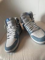 Jordan 1 hyper royal maat 42, Ophalen of Verzenden, Zo goed als nieuw, Schoenen