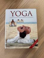 Yoga boek, Ophalen of Verzenden, Zo goed als nieuw, Fitness