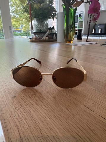 Nieuwe Celine Zonnebril beschikbaar voor biedingen