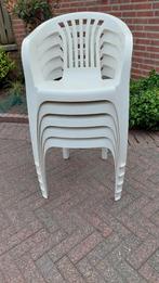 5 stevige stapelstoelen wit, Tuin en Terras, Tuinstoelen, Ophalen, Gebruikt