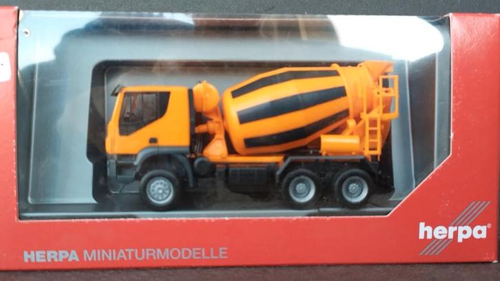 Iveco Trakker 6x6 Betonmixer 1:87 H0 Herpa Pol, Hobby en Vrije tijd, Modelauto's | 1:87, Nieuw, Bus of Vrachtwagen, Herpa, Ophalen of Verzenden