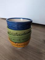 Set van 4 Handbeschilderde Soepkommen, Gebruikt, Porselein of Keramiek, Schaal, Rond
