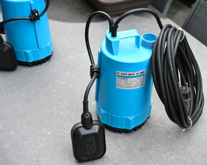 2 Homa vuilwater dompelpompen, Tuin en Terras, Vijver-toebehoren, Zo goed als nieuw, Overige typen, Ophalen of Verzenden