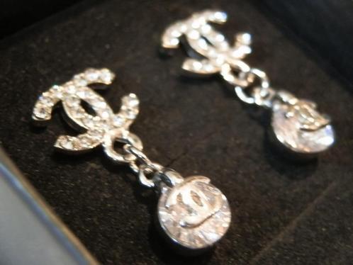 Chanel oorbellen. Kristal. Oorhangers., Sieraden, Tassen en Uiterlijk, Oorbellen, Zo goed als nieuw, Hangers, Overige materialen