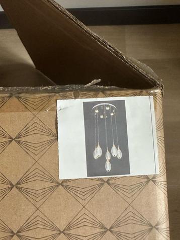 NIEUW - Hanglamp goud en glas beschikbaar voor biedingen