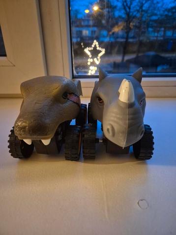 Dino en Rhino Speelgoed Auto's beschikbaar voor biedingen