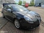 Alfa Romeo Giulietta 1.4T automaat Distinctive Clima Navi NL, Auto's, Alfa Romeo, Origineel Nederlands, Te koop, 5 stoelen, 20 km/l