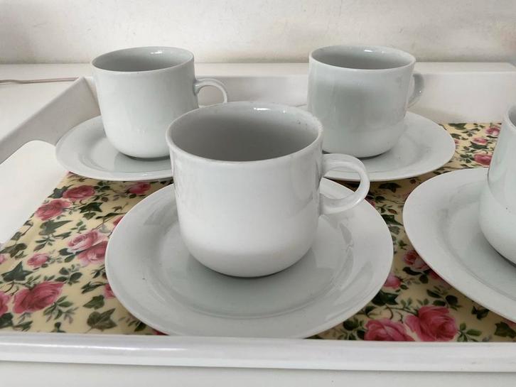 4 vintage koffekopjes met schoteltje van Eversberg, Antiek en Kunst, Antiek | Servies los, Ophalen of Verzenden