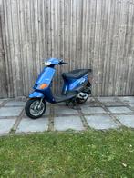 Piaggio zip 50cc 2t, Fietsen en Brommers, Scooters | Piaggio, Ophalen of Verzenden, Zo goed als nieuw, Zip
