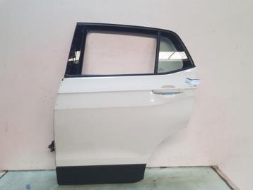 Portier Links Achter Volkswagen T-Cross 2023 2GM833051P beschikbaar voor biedingen