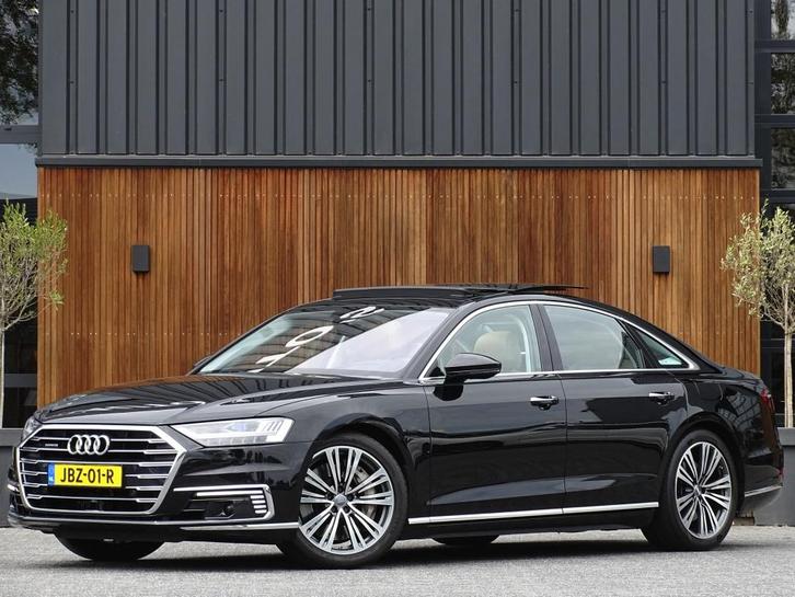 Audi A8  60 TFSIe 449PK V6 / B&O / Alcantara / Massage / TV, Auto's, Audi, Bedrijf, A8, 4x4, ABS, Achteruitrijcamera, Adaptive Cruise Control