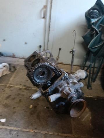 Bmw m10b16 onderblok  beschikbaar voor biedingen