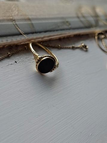Bobbie Vintage Victorian cocktail signet ring Bobbie Both beschikbaar voor biedingen