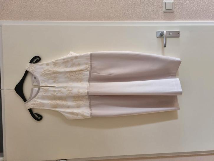 VERKOCHT!! Feestelijke Steps jurk, mt 46, Kleding | Dames, Jurken, Nieuw, Maat 46/48 (XL) of groter, Knielengte, Ophalen of Verzenden