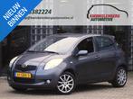 Toyota Yaris 5D 1.3 SOL/ SPORT PAKKET/ AIRCO/ TREKHAAK, Auto's, Stof, Gebruikt, 4 cilinders, 547 kg