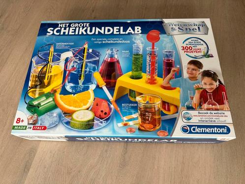 Spel doos scheikunde lab clementoni, Kinderen en Baby's, Speelgoed | Educatief en Creatief, Zo goed als nieuw, Ophalen of Verzenden