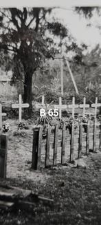 Nood begraafplaats duitse soldaten WO2 - Agfa foto ( B 65 ), Verzamelen, Militaria | Tweede Wereldoorlog, Foto of Poster, Duitsland
