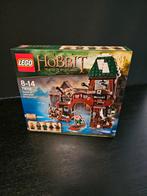 LEGO The Hobbit 79016 Attack on Lake-Town NIEUW!, Kinderen en Baby's, Speelgoed | Duplo en Lego, Verzenden, Nieuw, Complete set