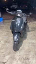 Vespa sprint zwart 2014, Fietsen en Brommers, Scooters | Vespa, Ophalen, Gebruikt, Benzine