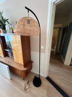 Staande lamp met kap, Huis en Inrichting, Lampen | Vloerlampen, Ophalen of Verzenden, Zo goed als nieuw, 150 tot 200 cm