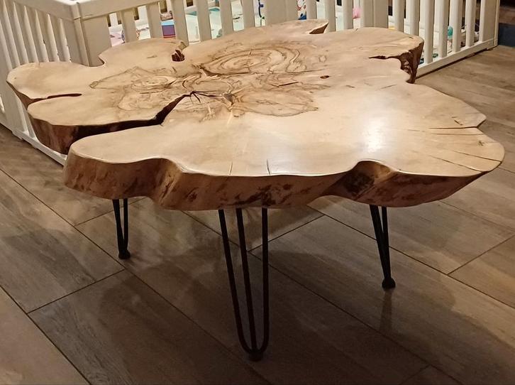 Handgemaakte Boomstam Salontafel met stalen poten, Huis en Inrichting, Tafels | Eettafels, Nieuw, 100 tot 150 cm, 100 tot 150 cm
