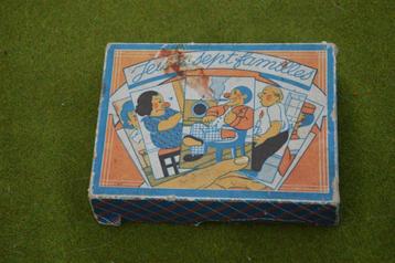 Antiek Frans kaartspelletje/ Zwarte Piet Jeu de sept Famille beschikbaar voor biedingen
