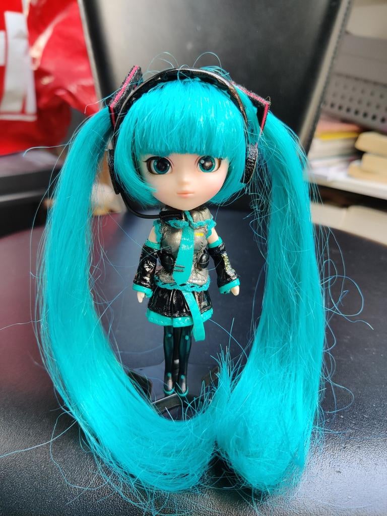 Hatsune Miku doll Pullip anime figure, Ophalen of Verzenden, Gebruikt