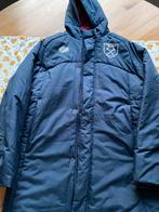 West Ham United Umbro lange winterjas (M), Ophalen of Verzenden, Zo goed als nieuw, Buitenlandse clubs, Shirt