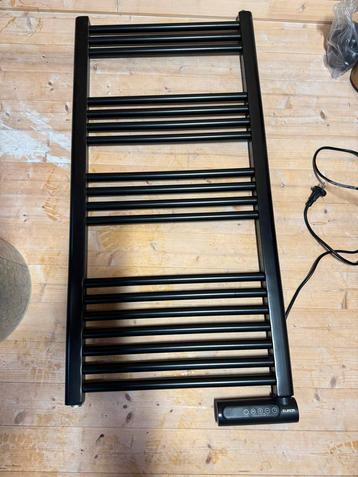 Eurom Wandradiator 500 Watt - Handdoekradiator beschikbaar voor biedingen