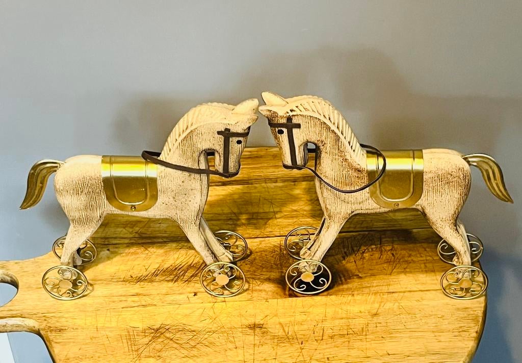Decoratief Houten Paard op Wielen x 2, Verzamelen, Beelden en Beeldjes, Zo goed als nieuw, Ophalen of Verzenden