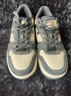 Cruyff beige/goud/zwart, Ophalen of Verzenden, Zo goed als nieuw, Zwart, Sneakers of Gympen