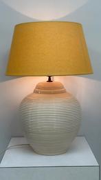 Vintage beige Frans design keramische grote tafellamp Kostka, Huis en Inrichting, Lampen | Tafellampen, Ophalen, Overige materialen