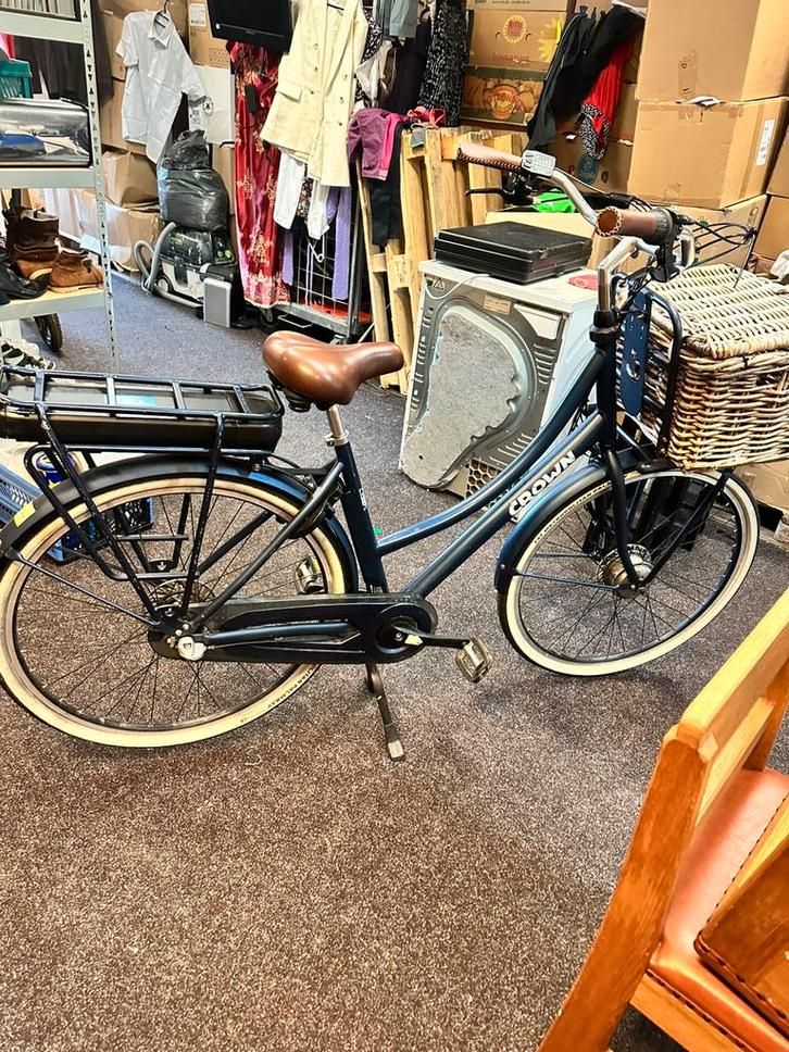 Elektrisch Dames fiets Rijdt goed met oplader €350, Fietsen en Brommers, Fietsen | Dames | Moederfietsen, Zo goed als nieuw, Overige merken