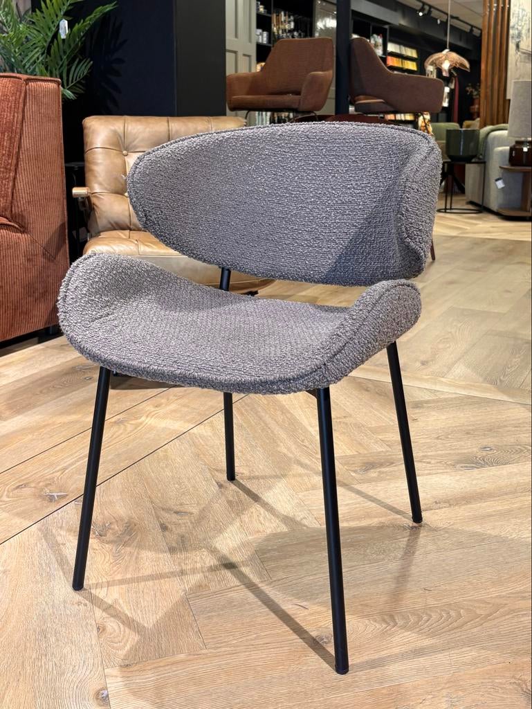 Bruine Eetkamerstoel - Showroommodel, Ophalen, Bruin, Zo goed als nieuw, Eén